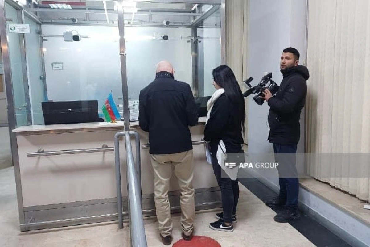 İrandan bir neçə ölkənin diplomatları Azərbaycana təxliyə edilib - FOTO
