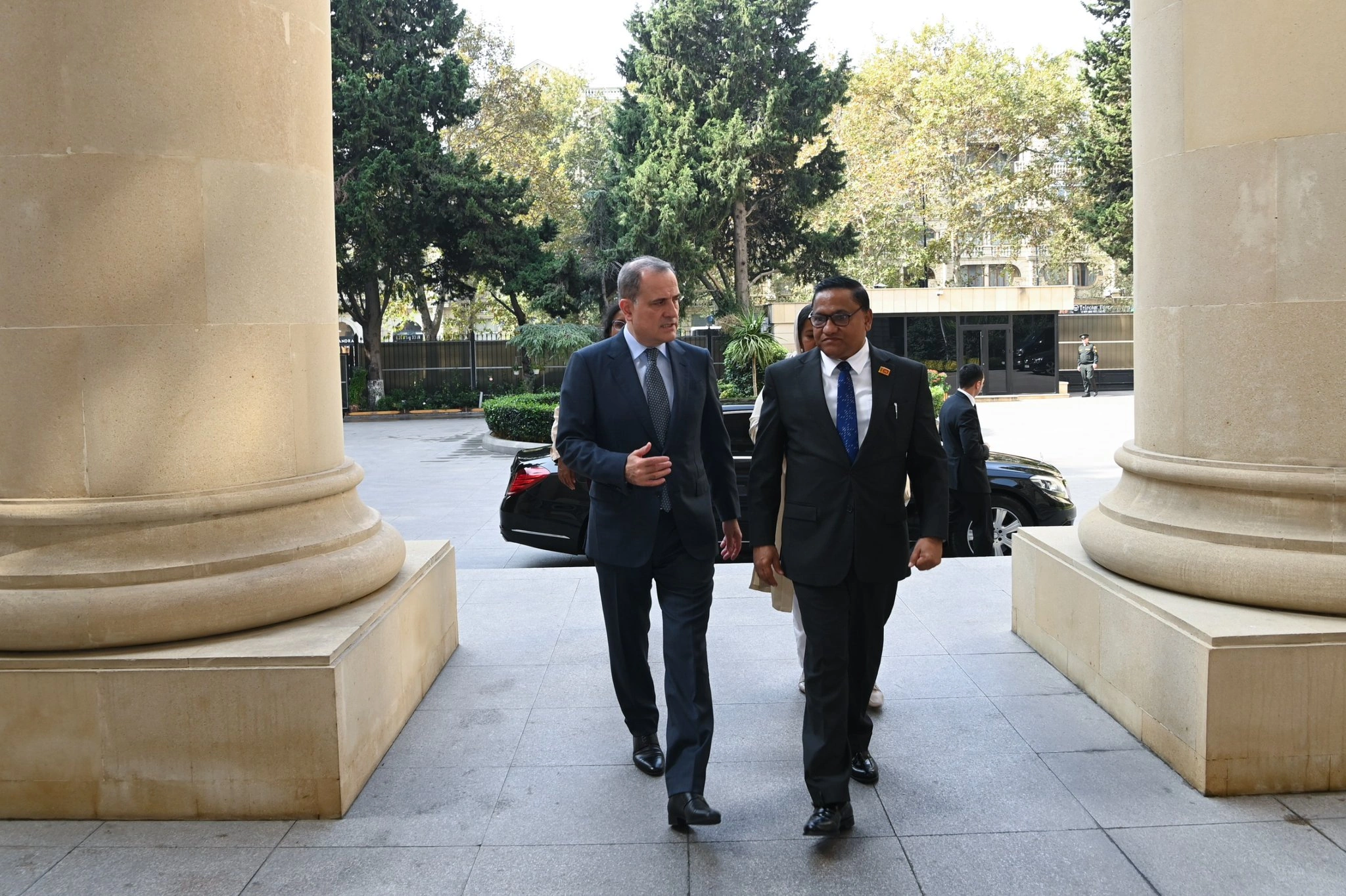 Azərbaycan və Şri-Lanka XİN başçıları ikitərəfli münasibətləri müzakirə etdilər - FOTO - YENİLƏNİB