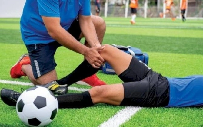 AFFA həkimi olmayan klubları cərimələdi