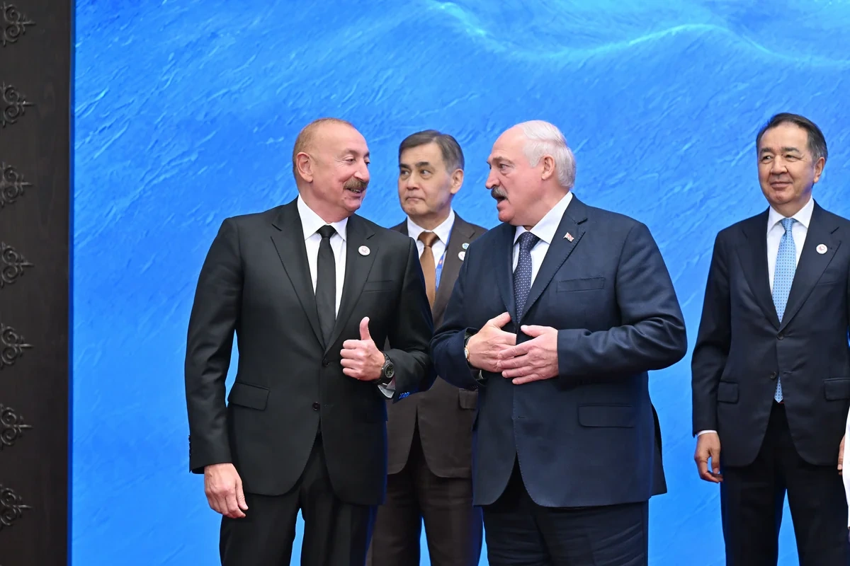 Prezident İlham Əliyev "ŞƏT plyus" formatında görüşdə çıxış etdi - FOTO - YENİLƏNİB