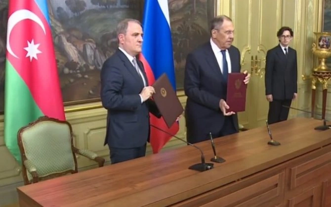 Bayramov və Lavrov bu sənədi imzaladı