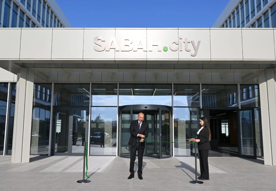 İlham Əliyev “SABAH.city” innovasiya şəhərciyinin birinci mərhələsinin açılışında - FOTOLAR