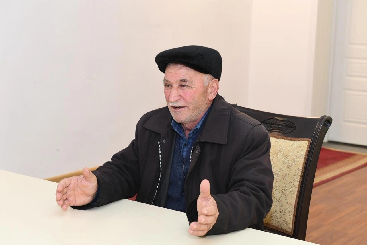 Rövşən Rzayev keçmiş məcburi köçkünlərin müraciətlərini dinlədi - FOTOLAR