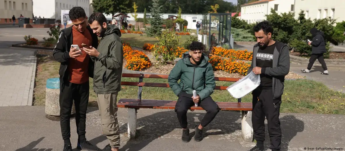 "Avropaya miqrant axınının əsas səbəbi Putindir" - Avropa İttifaqı rəsmisi