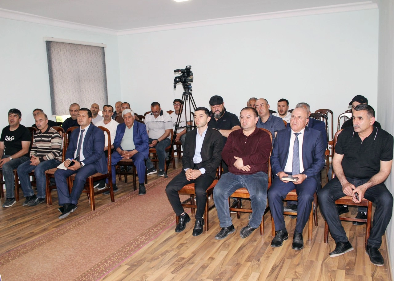 “Azərişıq” ASC-nin nümayəndələri Naxçıvanda sahibkarlarla görüşüb - FOTO