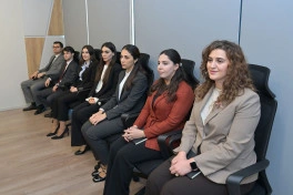 Təhsilin İnkişafı Fondunun yeni sədri kollektivə təqdim olunub - FOTO