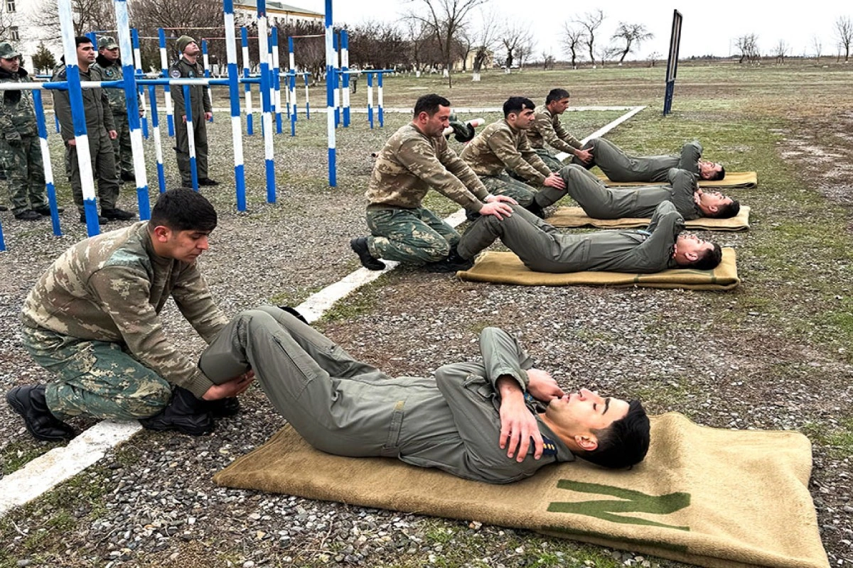 Hərbi Hava Qüvvələrinin xidməti-döyüş fəaliyyəti yüksək qiymətləndirilib - FOTO