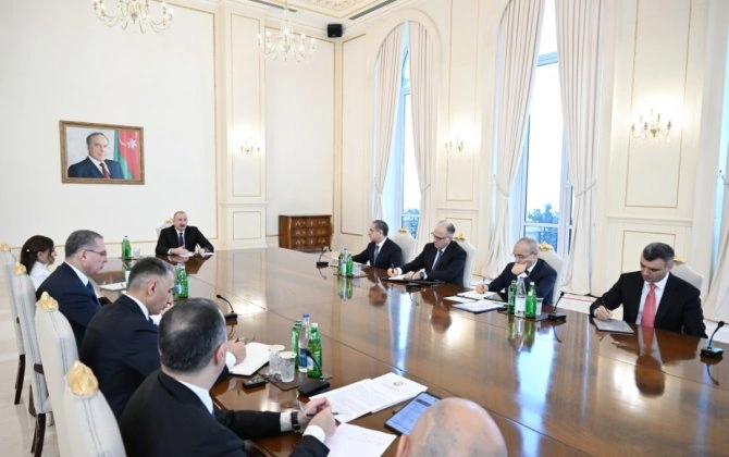 Prezident: Rəhbər orqanlarında təmsil olunan şəxslər süni intellektdən geniş istifadə etməlidirlər
