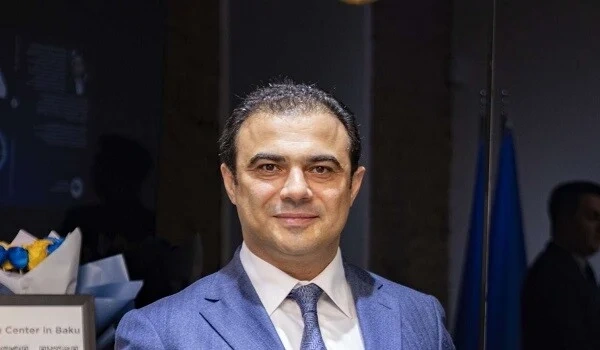 "Bu, Avropanın qəlbində ən dəhşətli cinayətdir" - Hikmət Cavad