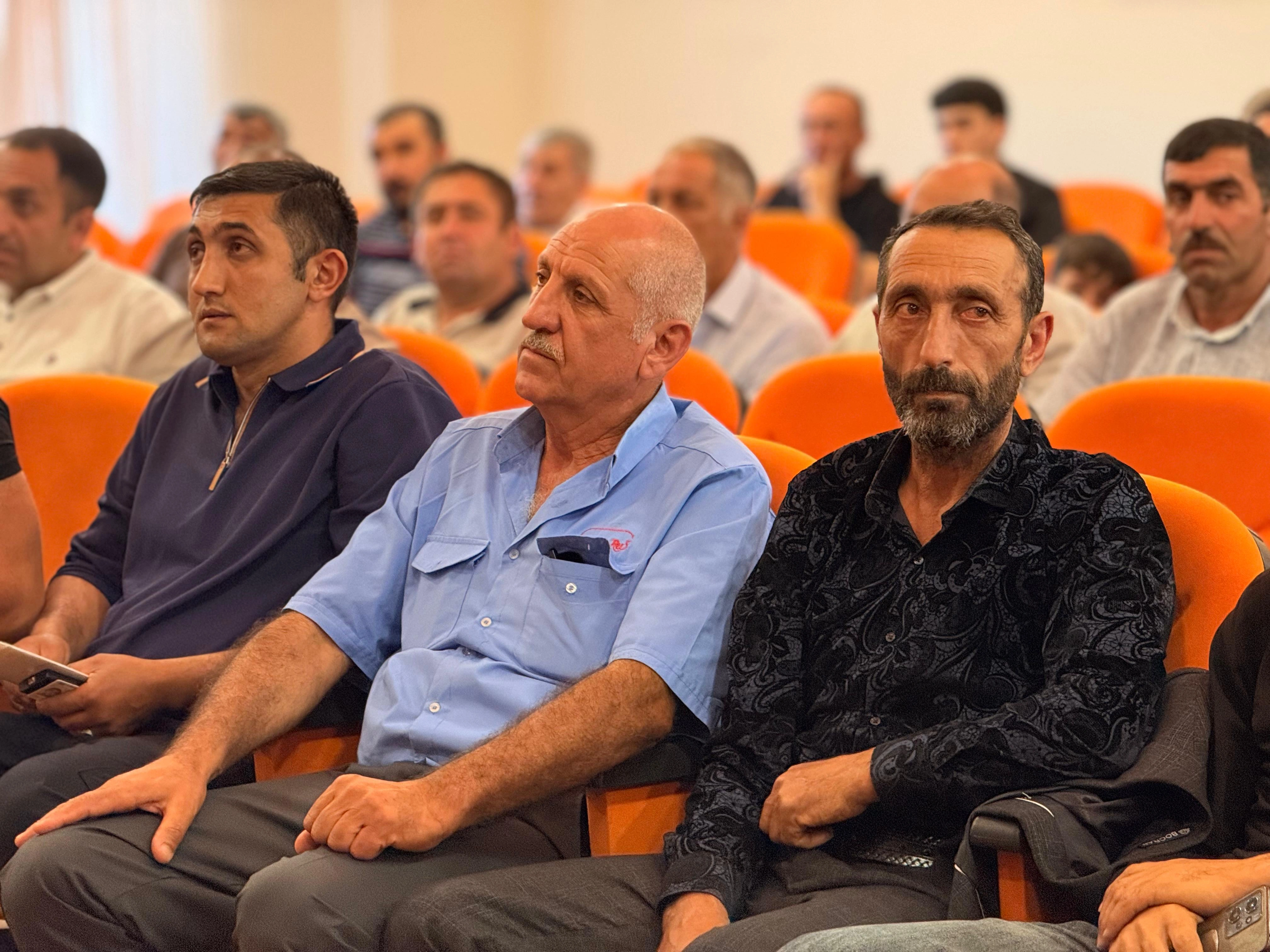 Ağdərə sakinləri sosial müdafiə tədbirləri və mina təhlükəsi ilə bağlı maarifləndirilib - FOTO