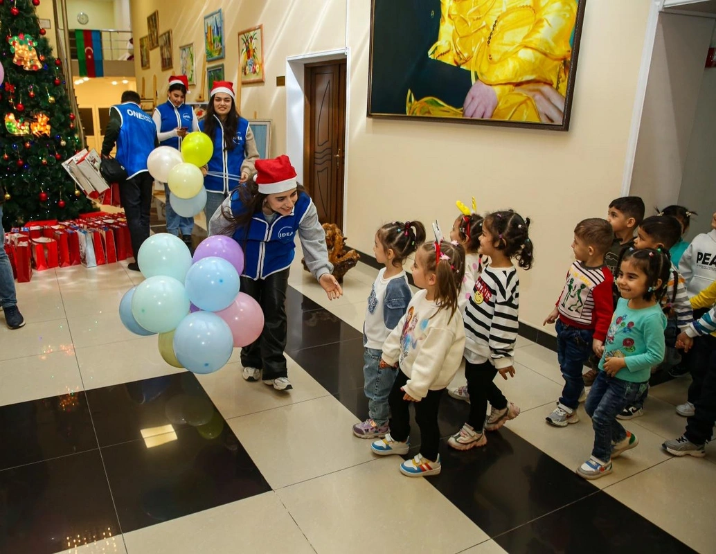 Leyla Əliyevanın təşəbbüsü ilə bir sıra uşaq müəssisələrində Yeni il tədbiri keçirilib - FOTO