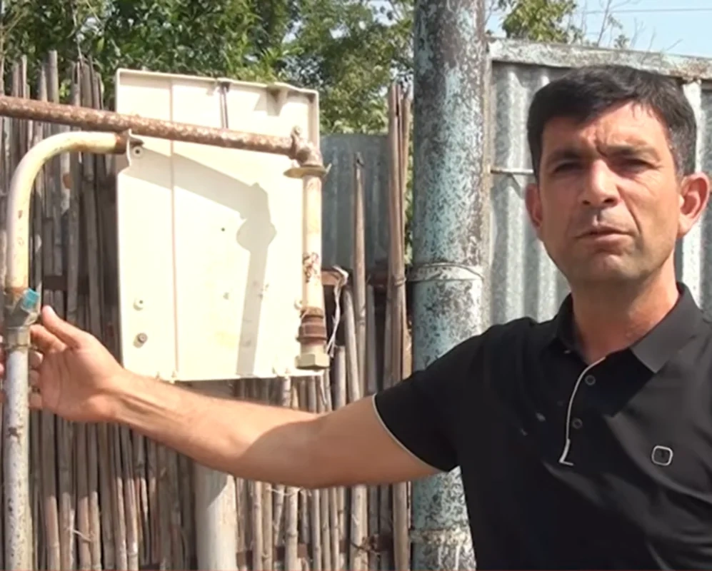 Bərdədə qəribə hadisə: "Beş aydır qaz sayğacı yoxdur, amma borc gəlməyə davam edir" - VİDEO