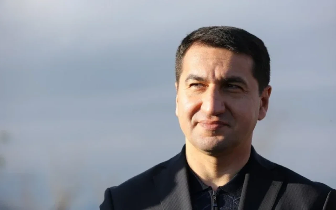 Hikmət Hacıyev: "Azərbaycan tarixi abidələrin mühafizəsi və bərpasına sadiqdir" - VİDEO