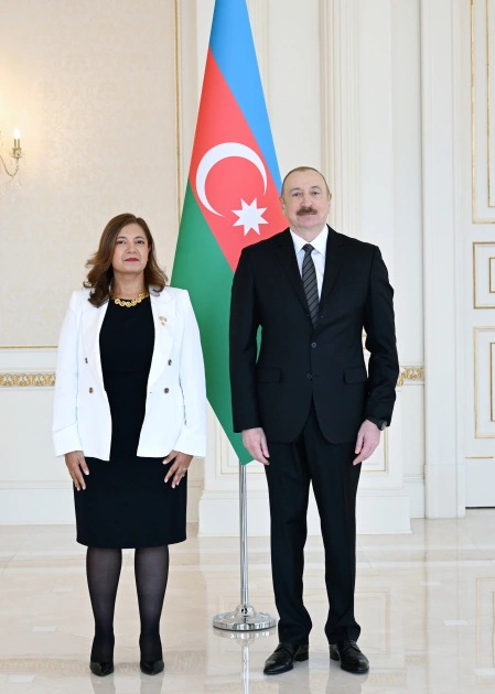 İlham Əliyev Kolumbiyanın Azərbaycanda yeni təyin olunmuş səfirini qəbul etdi - FOTO