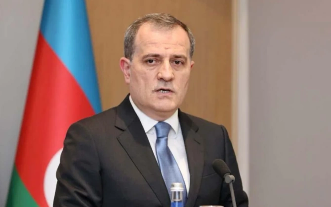 Ceyhun Bayramov Ukrayna Bərpa Konfransında iştirak üçün Polşaya gedib