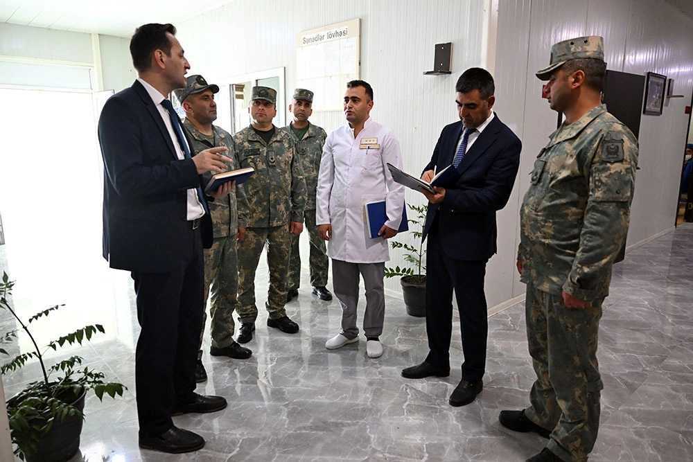 Ombudsman Aparatının nümayəndələri hərbi hissədə olublar - FOTO