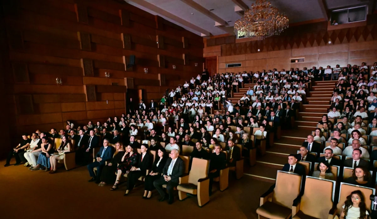 Leyla Əliyeva "Onlardan biri: Emil" adlı anım tədbirində iştirak edib - FOTO