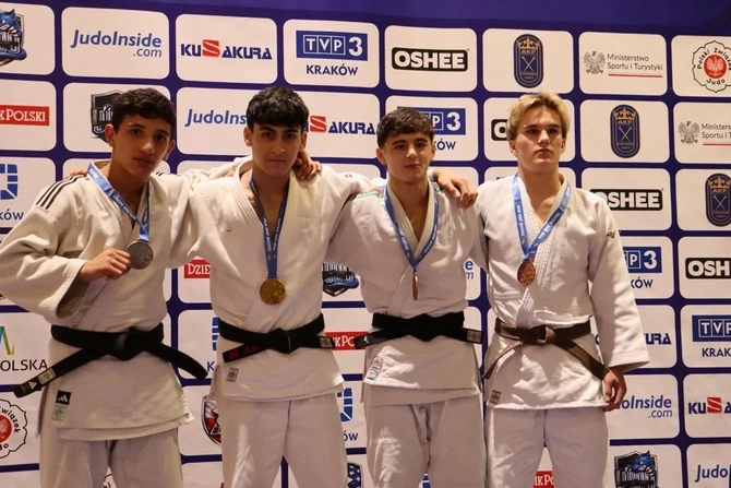 Cüdoçularımız Polşadakı turnirdə yeddi medal qazanıblar