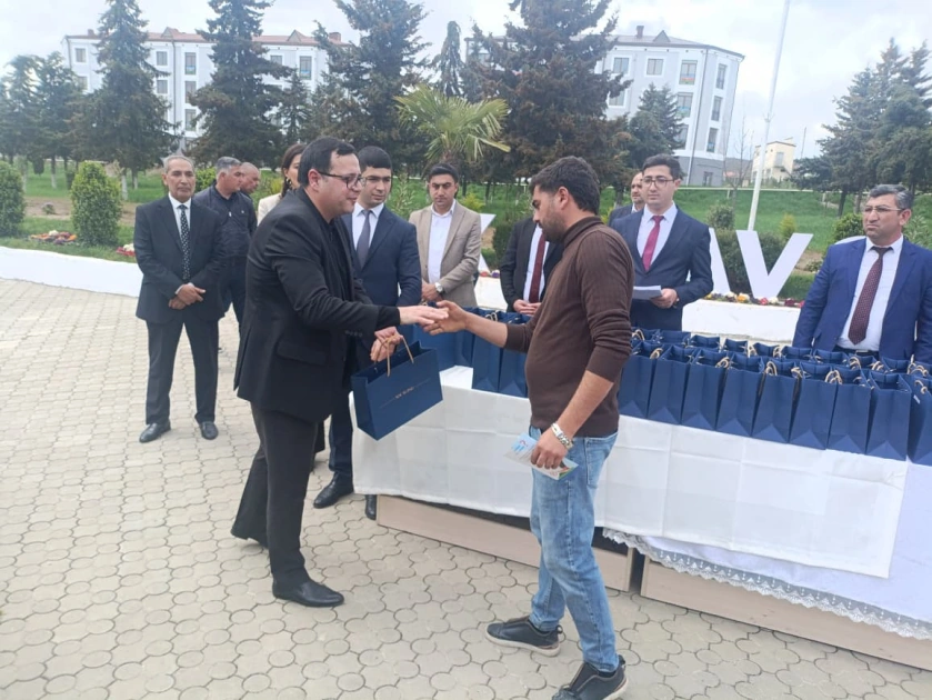 Növbəti köç karvanı Xocavənd şəhərinə çatdı, açarlar təqdim edildi - FOTO
