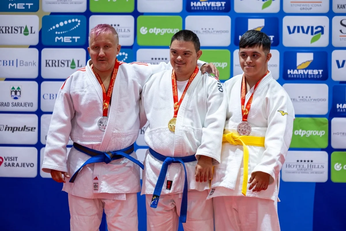Azərbaycan cüdoçuları Xüsusi Olimpiya Açıq Turnirində 5 medal qazanıblar - FOTOLAR