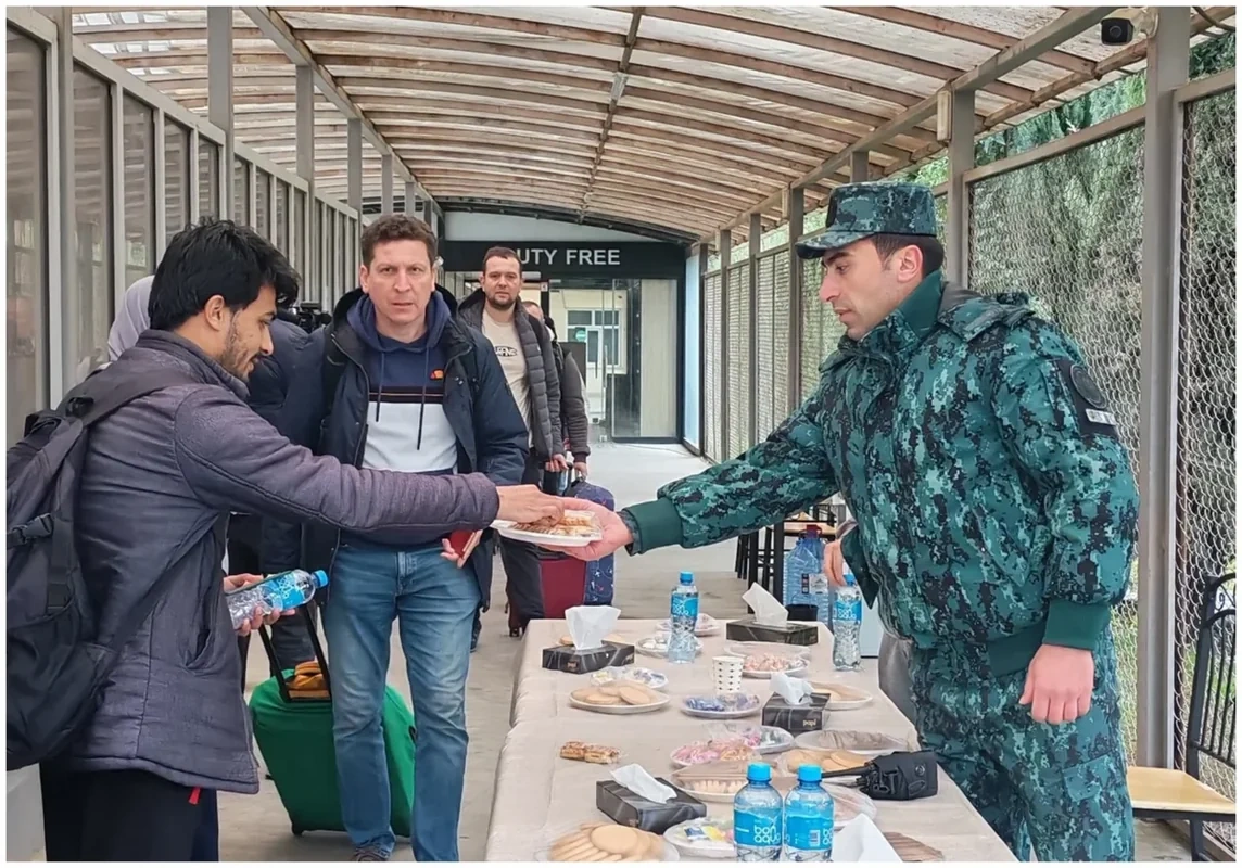 Son iki saatda İrandan Azərbaycana daha 50 nəfər təxliyə edilib