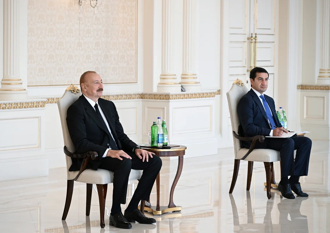 İlham Əliyev Braziliyanın ölkəmizə yeni təyin olunmuş səfirinin etimadnaməsini qəbul etdi - FOTO