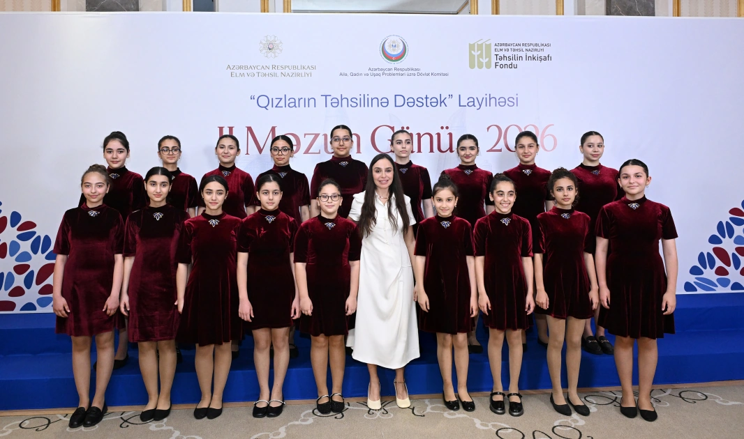 Leyla Əliyeva “Qızların təhsilinə dəstək” layihəsinin II Məzun Günündə iştirak etdi - FOTO