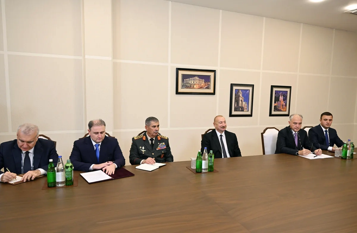 İlham Əliyev Birləşmiş Krallığın müdafiə üzrə dövlət nazirini qəbul etdi - FOTO
