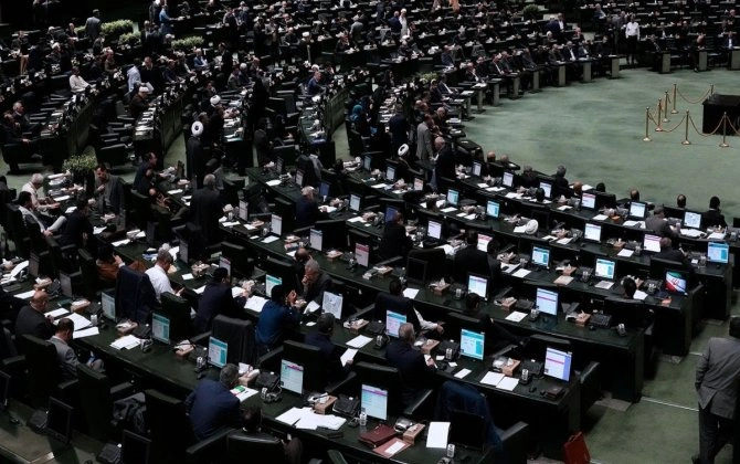 İran parlamentinin 180 deputatı ABŞ-la anlaşma memorandumunun ləğvini tələb edir