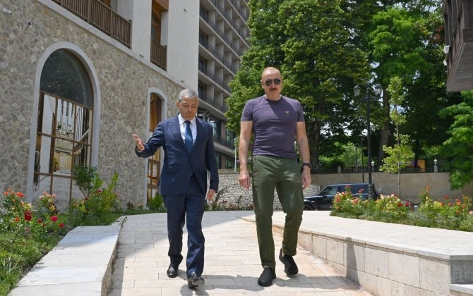 Şuşanın Qarabağ küçəsində dövlət-özəl tərəfdaşlığı çərçivəsində həyata keçirilmiş işlərlə tanışlıq