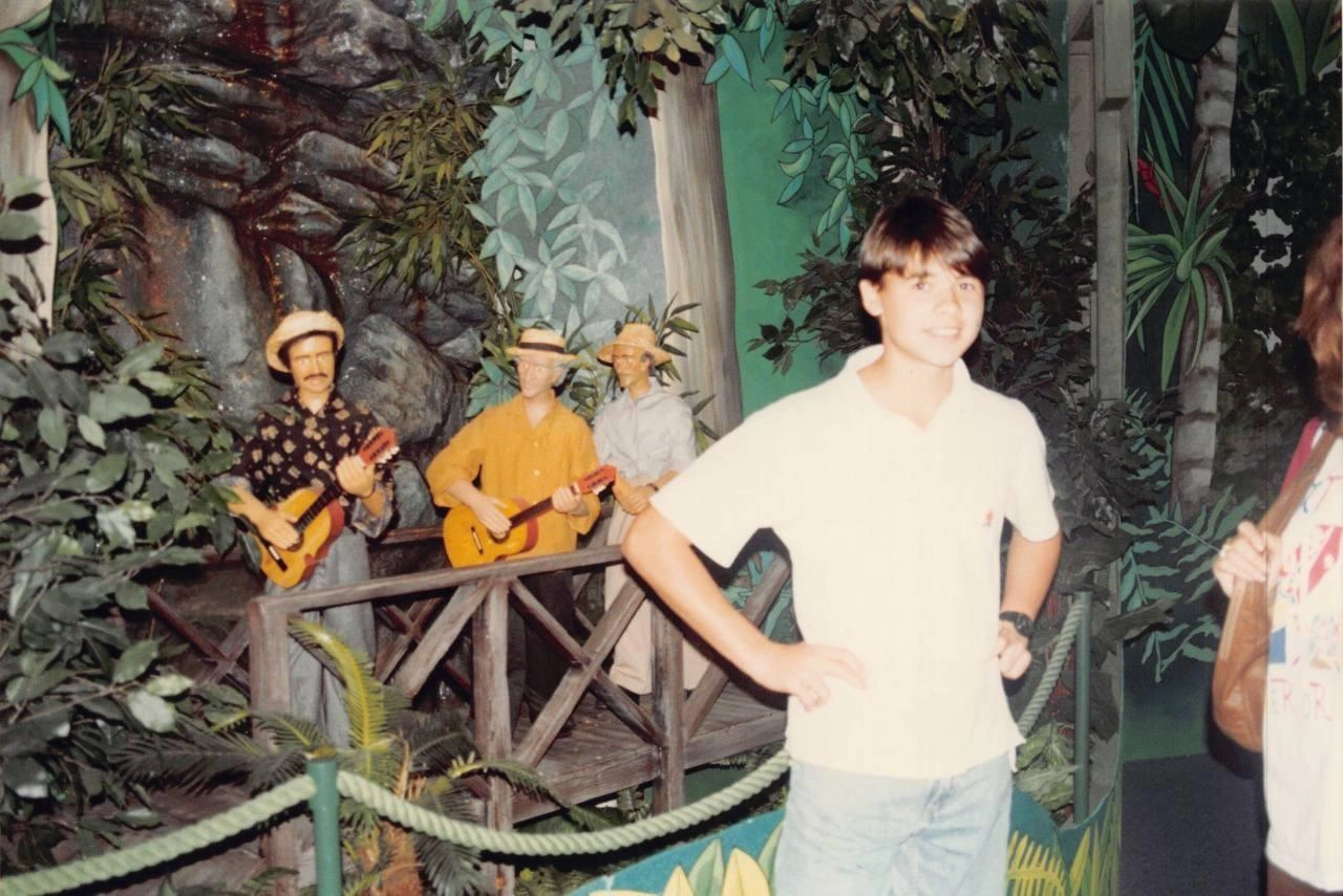 Emindən nostalji paylaşım: "Bir vaxtlar yay belə idi" - FOTO