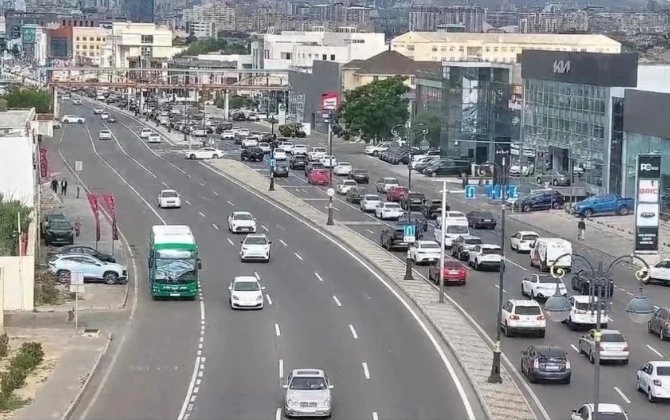 Bakının bu küçələrində sıxlıq var - SİYAHI