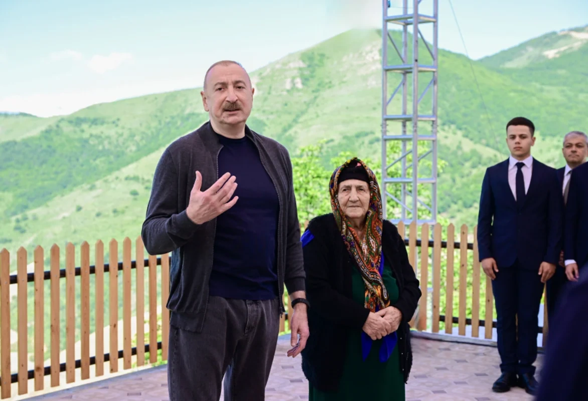 Prezident İlham Əliyev: "Bu gün biz rahat yaşayırıq, qalib xalq kimi və qalib dövlət kimi"
