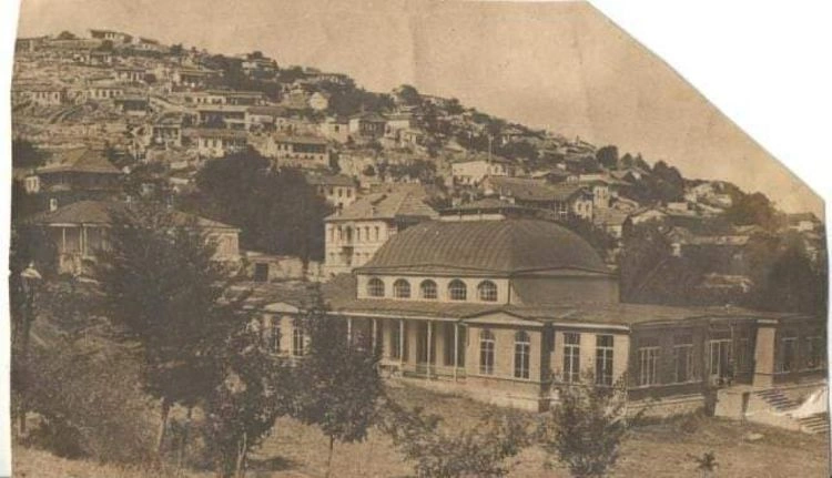 Səngərdə doğan işıq: Xosrov bəy Sultanovun Qarabağda maarifçilik mücadiləsi...-ARAŞDIRMA