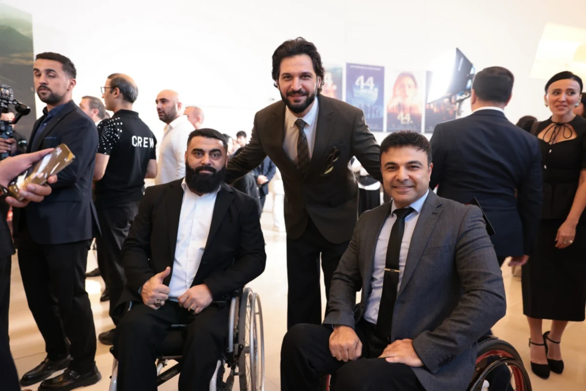 "44" bədii filminin premyerası baş tutub: Arzu Əliyeva və Alyona Əliyeva təqdimatda iştirak ediblər
