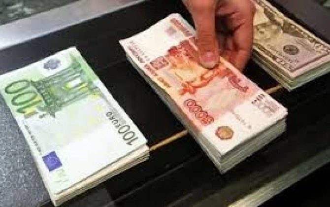 Avro və lirə ucuzlaşdı, rubl bahalaşdı, dollar isə... - MƏZƏNNƏ