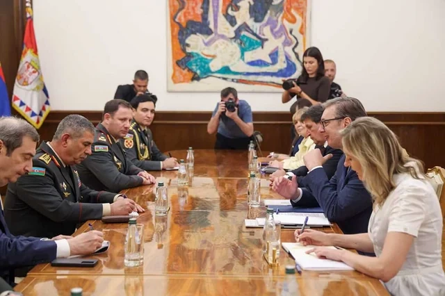 Aleksandr Vuçiç Zakir Həsənovu qəbul etdi - FOTO