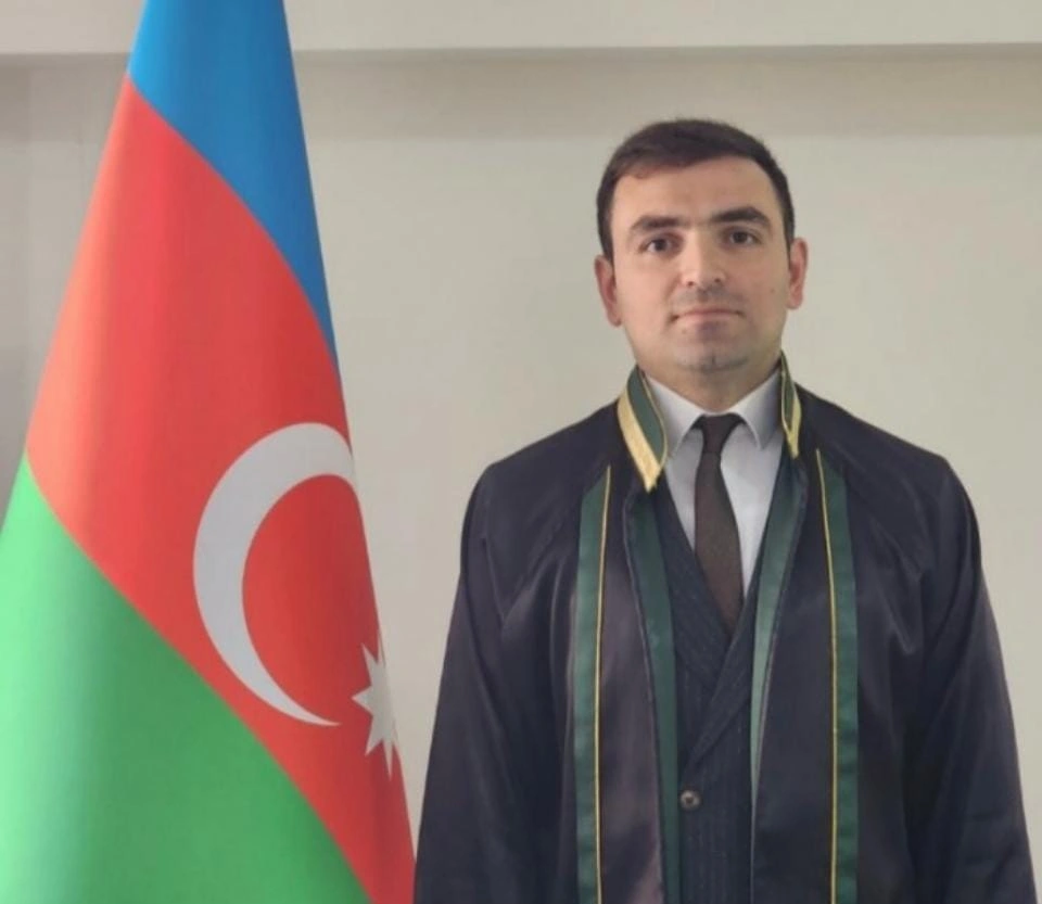 Pərvin Şakirqızı ilə “Hüququnu bil”: Uşağın digər valideynlə görüşünə mane olan tərəfdən uşaq geri alına bilər?