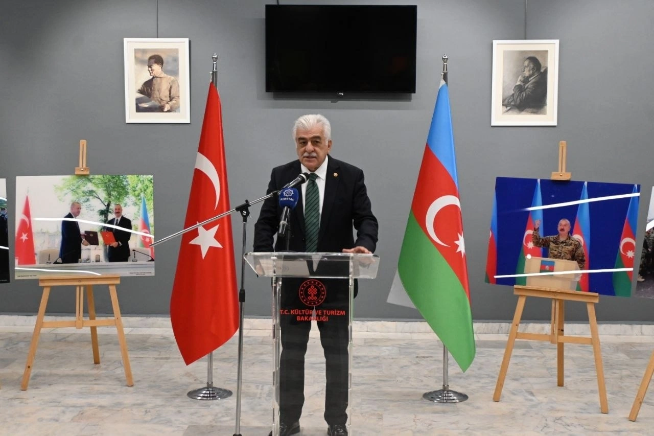 Ankara Rəsm və Heykəllər Muzeyində azərbaycanlı rəssamların sərgisinin açılışı olub - FOTO