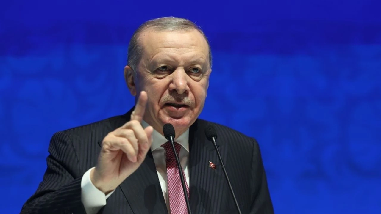 Ərdoğan: "Bayrağımıza uzanan çirkli əllərin hesabı sorulacaq"