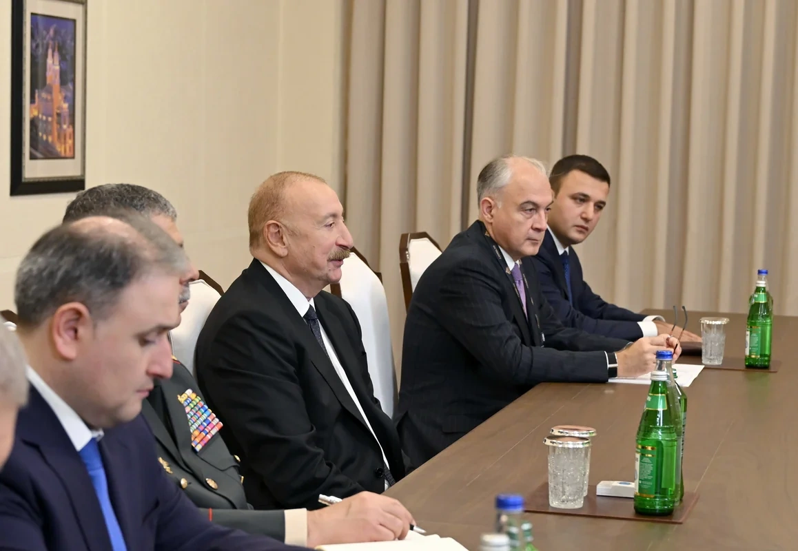 İlham Əliyev Birləşmiş Krallığın müdafiə üzrə dövlət nazirini qəbul etdi - FOTO