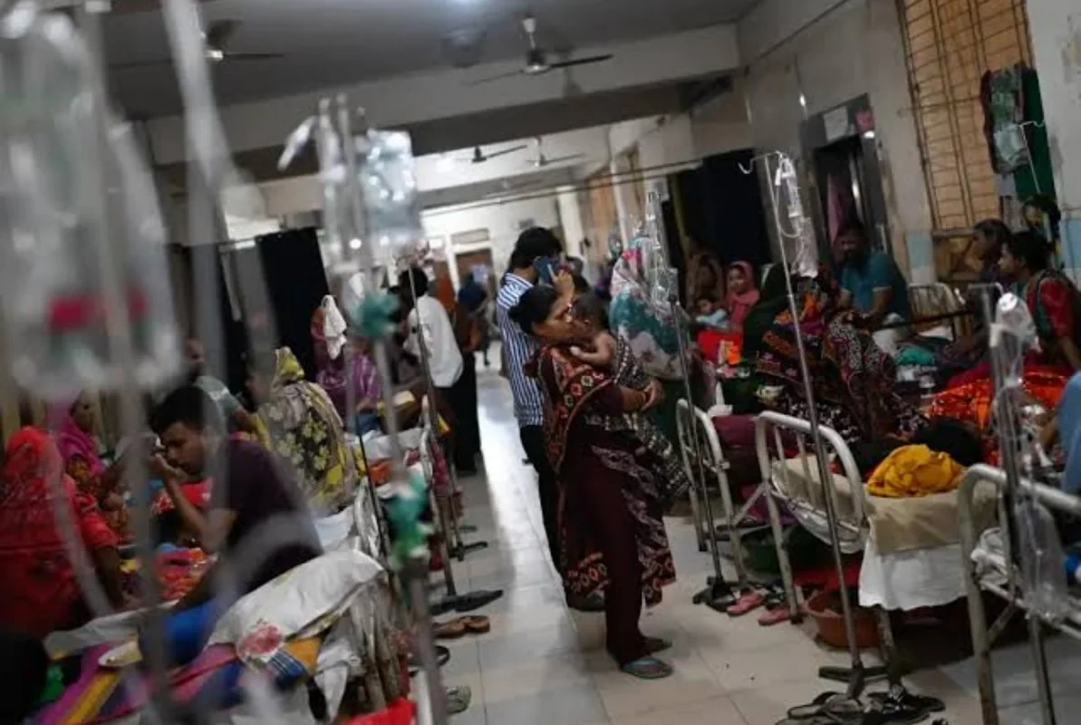 Tarixin ən böyük qızılca epidemiyası: Banqladeşdə xəstəxanalar dolub-daşır