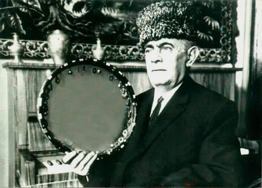 “Şuşanın dağları” mahnısına görə təqib edilən sənətkar - Ona "Xan" təxəllüsünü kim vermişdi?