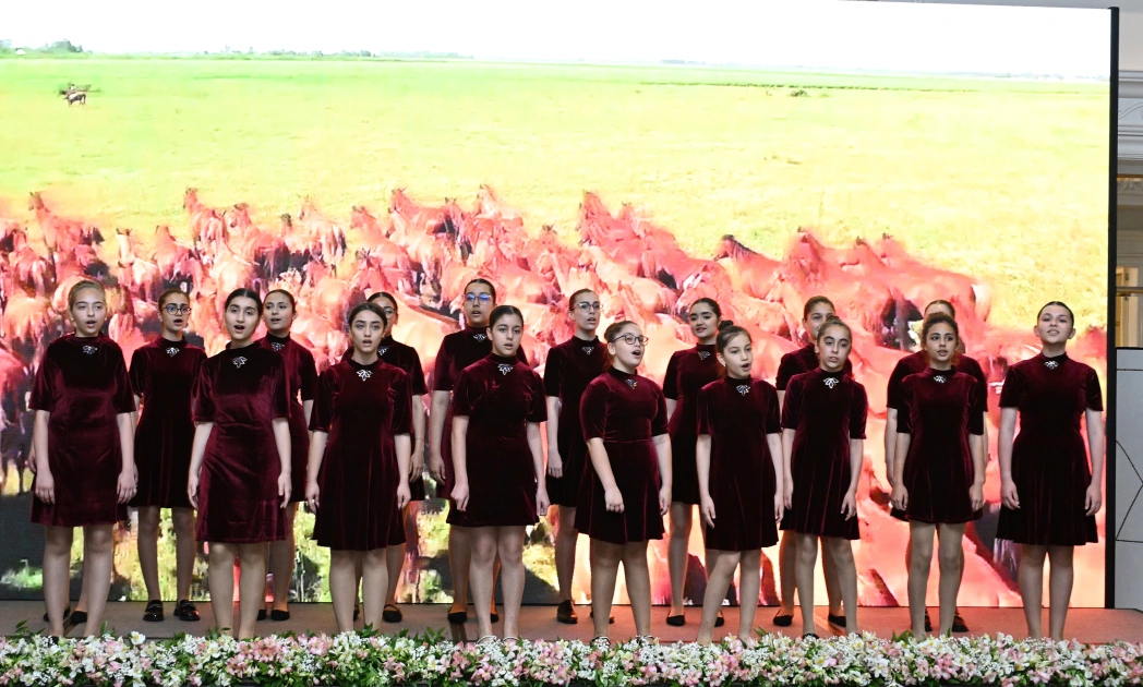 Leyla Əliyeva “Qızların təhsilinə dəstək” layihəsinin II Məzun Günündə iştirak etdi - FOTO