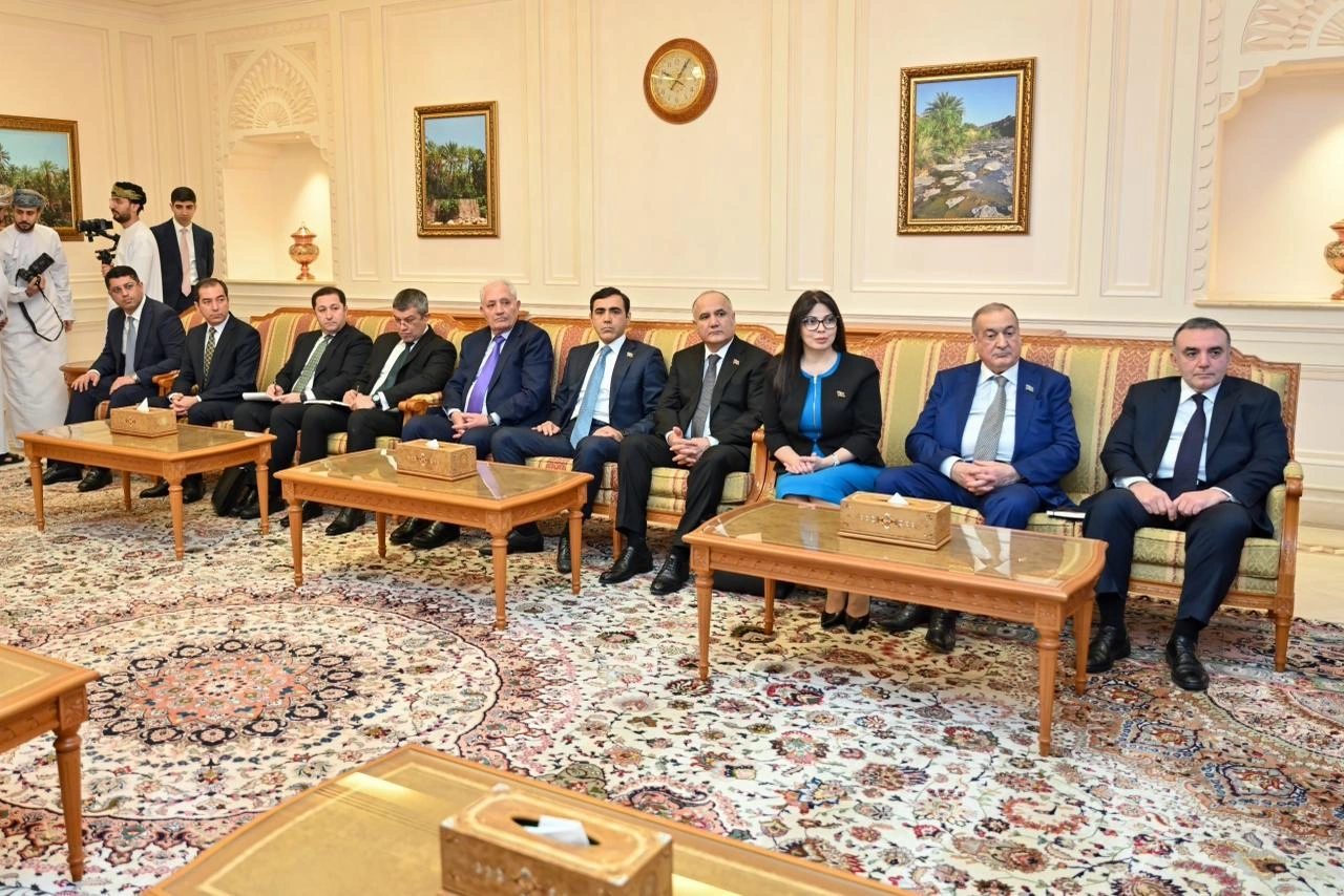 Sahibə Qafarova Oman Şura Məclisinin sədri ilə görüşüb - FOTO