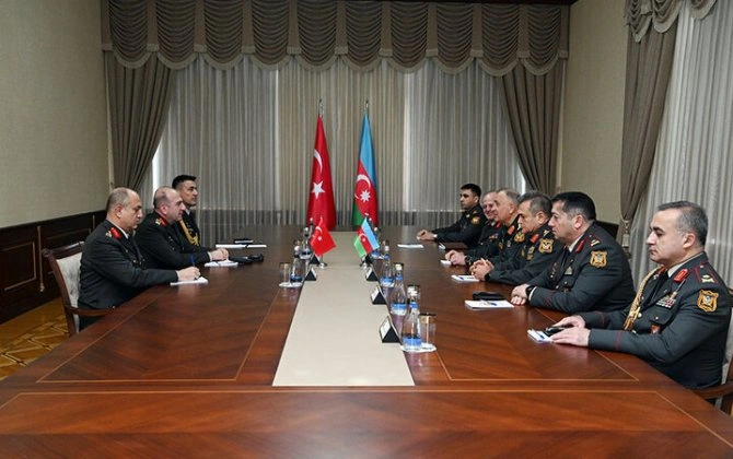 17-ci Azərbaycan-Türkiyə Yüksək Səviyyəli Hərbi Dialoq İclası davam edir - FOTO
