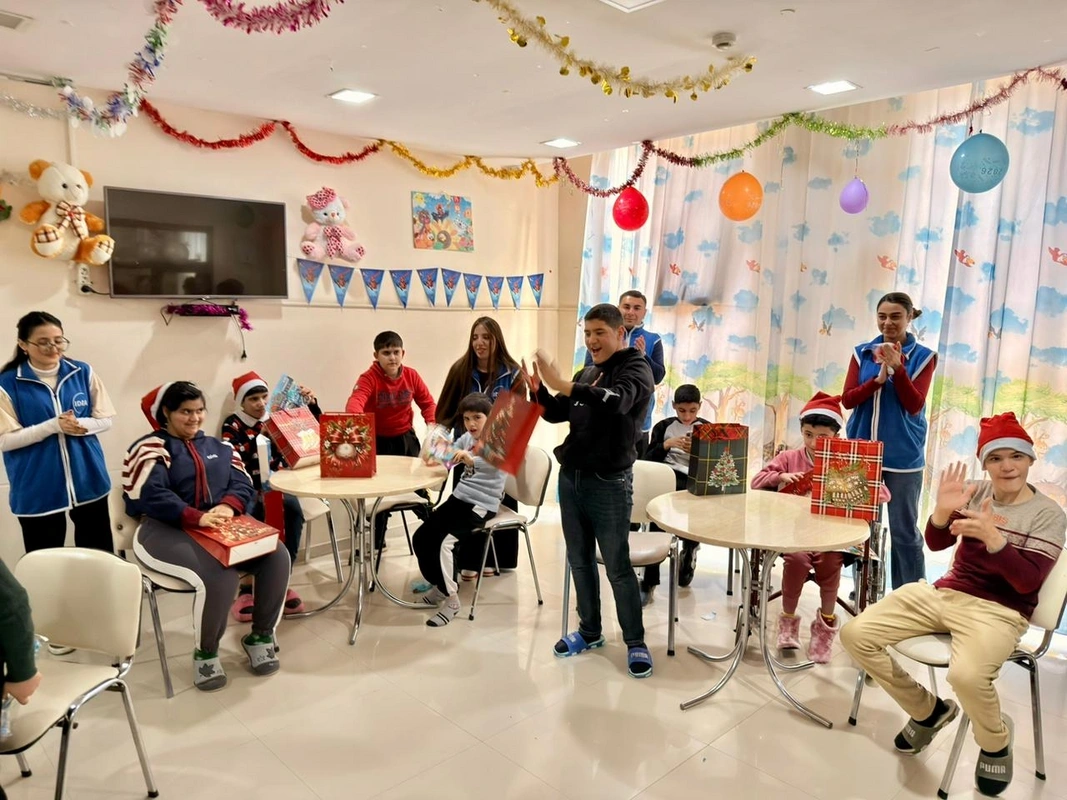 Leyla Əliyevanın təşəbbüsü ilə Mingəçevir Uşaq Nevroloji Sanatoriyasında Yeni il tədbiri keçirilib - FOTO