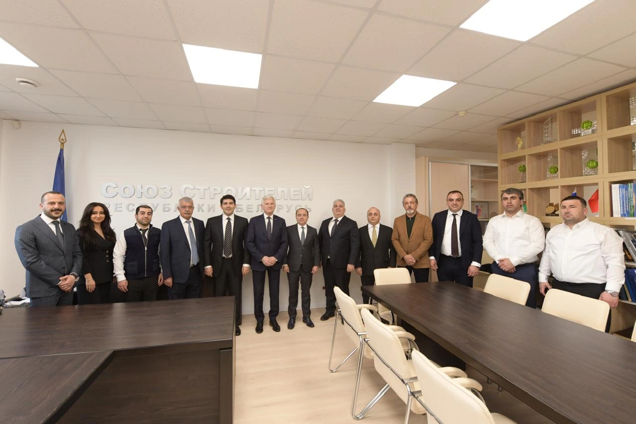 Pərviz Vəliyev: “Bu səfər tikinti sahəsində əməkdaşlığın genişlənməsi və innovativ texnologiyaların tətbiqi baxımından yeni imkanlar açır”