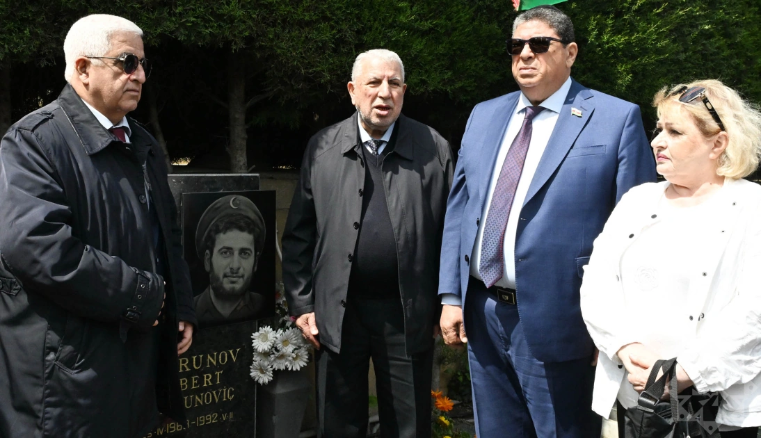 Milli Qəhrəman Albert Aqarunovun xatirəsi yad edilib - FOTO