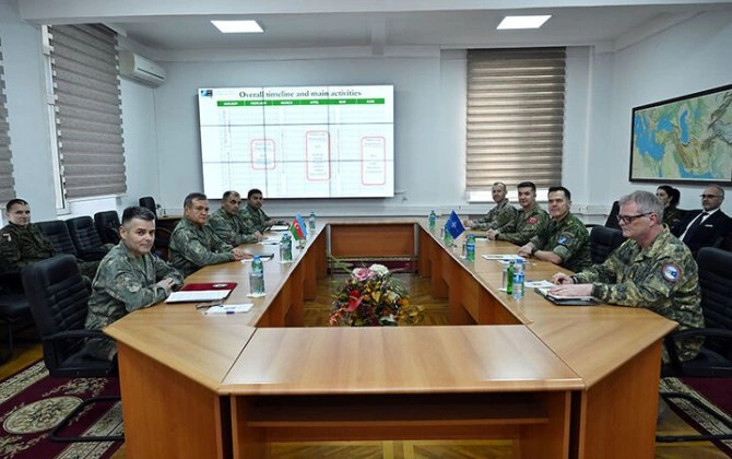 NATO-nun mobil təlim qrupunun heyəti ilə görüş keçirilib - FOTO